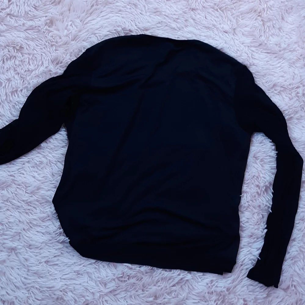 DONT BUY! including as freebie for loyal customer! 90s tattoo top - Picture 2 of 6